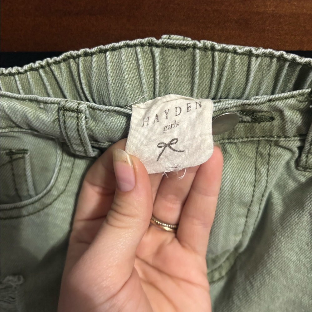 Hayden girls green distressed denim shorts girls medium - Picture 5 of 7